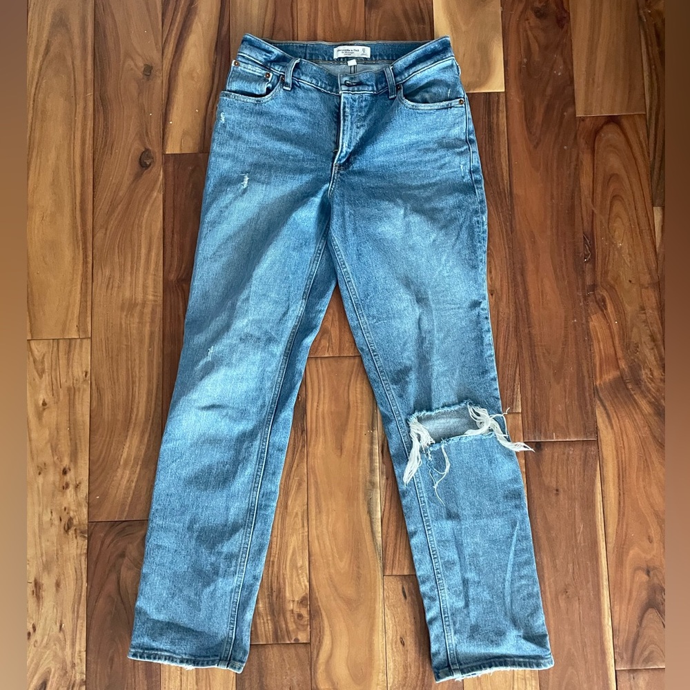 Abercrombie low rise 90s straight 27/4 regular